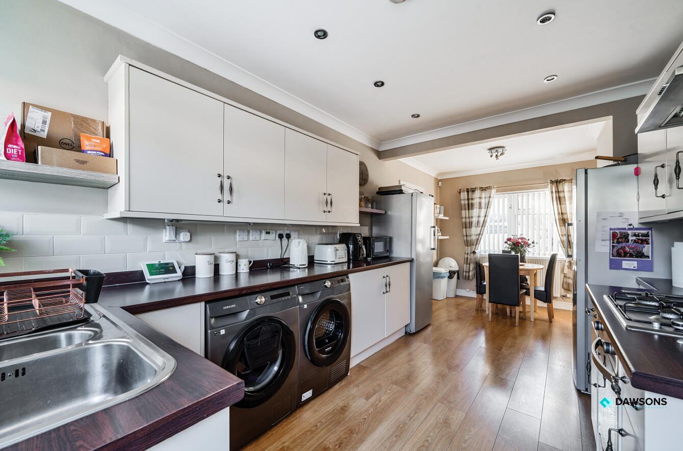 Maes Tref, Llanelli, SA15 3SY